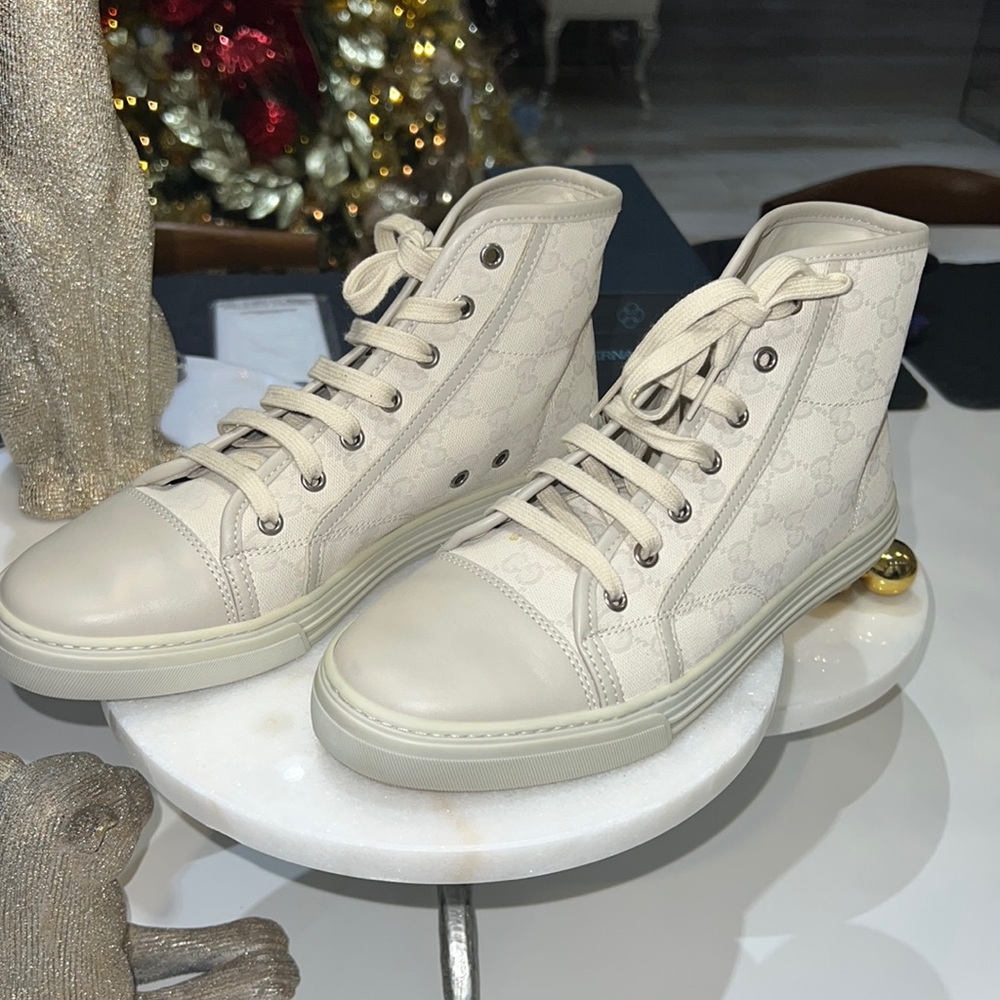 Gucci Women Hightop sneakers